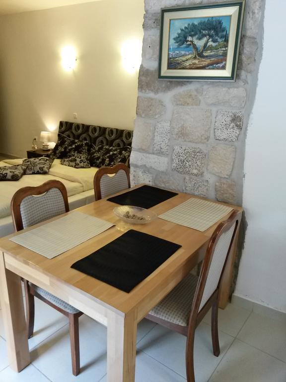 Studio Kairos Trogir Exterior photo